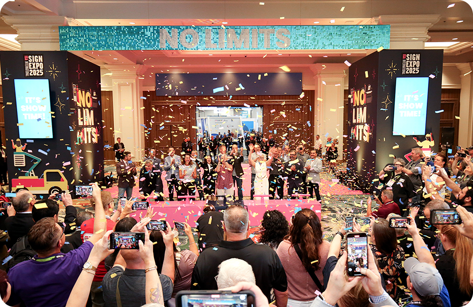showopening_hor
